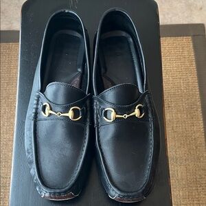 Gucci Black Leather Women's Horsebit Loafers with Gold Hardware